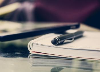 Photo cahier et crayon
